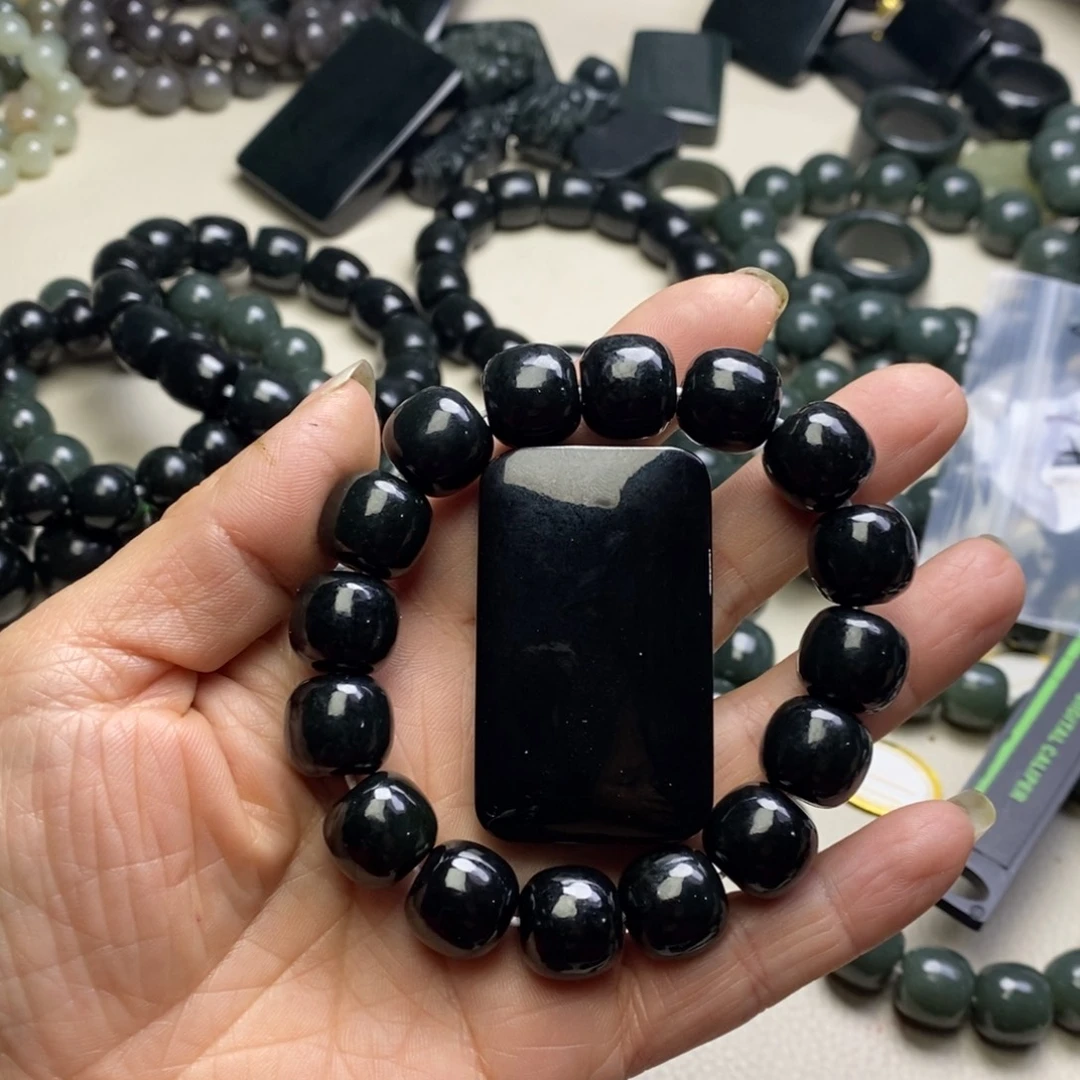 ௸***来和田玉未镶嵌手链新疆和田黑青玉手串