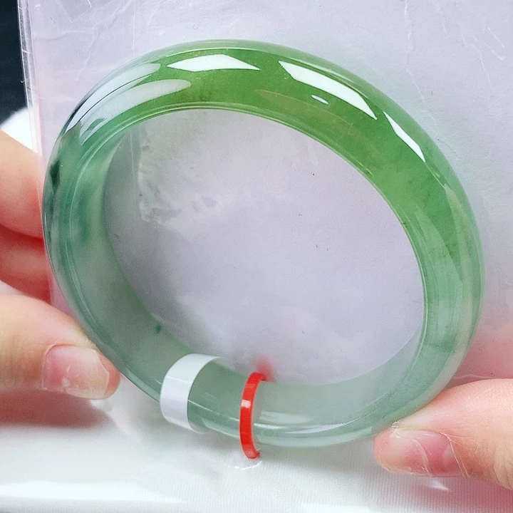 翡翠未镶嵌手镯53圈