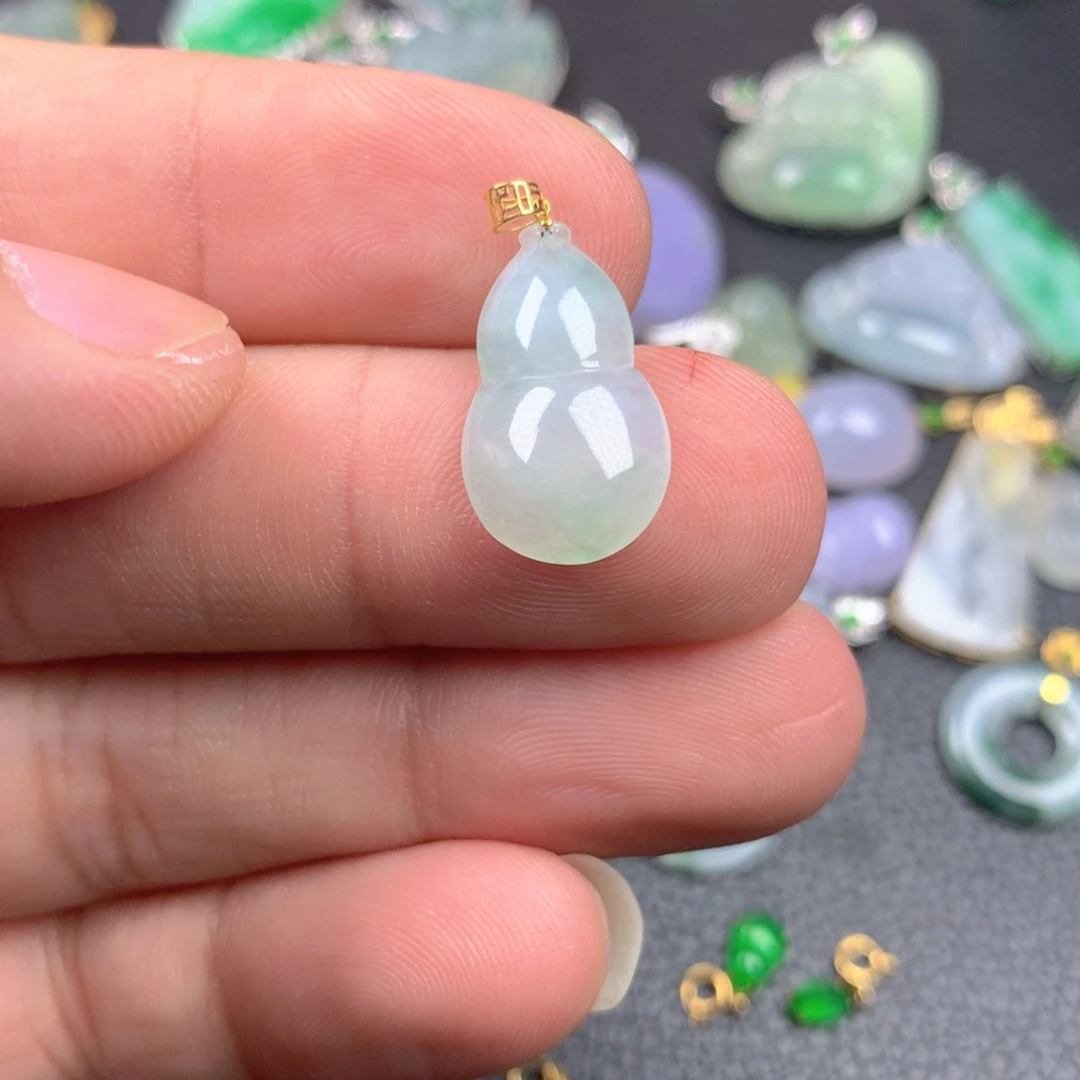 【闪购商品】翡翠18K金镶嵌颈饰翡翠