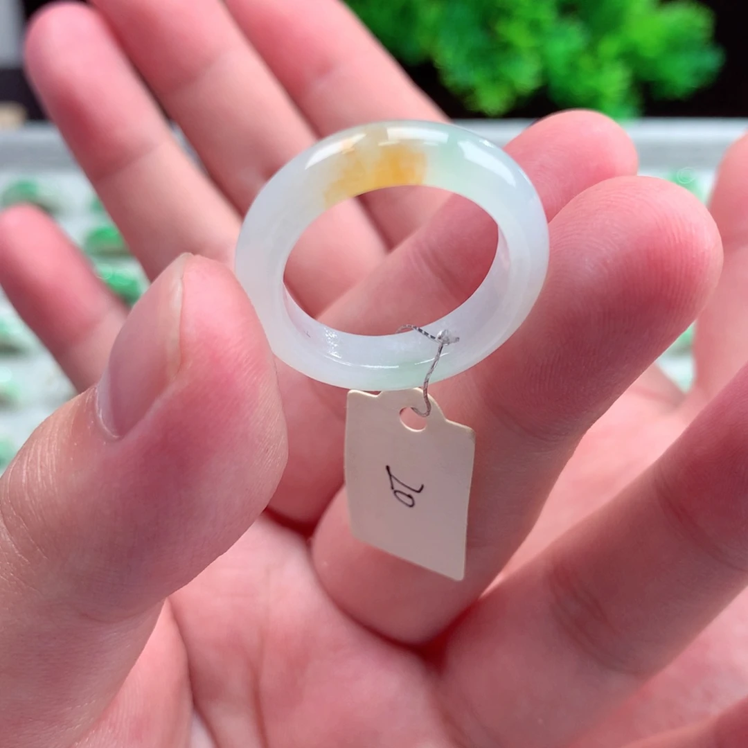 未镶嵌戒指翡翠w***二天然