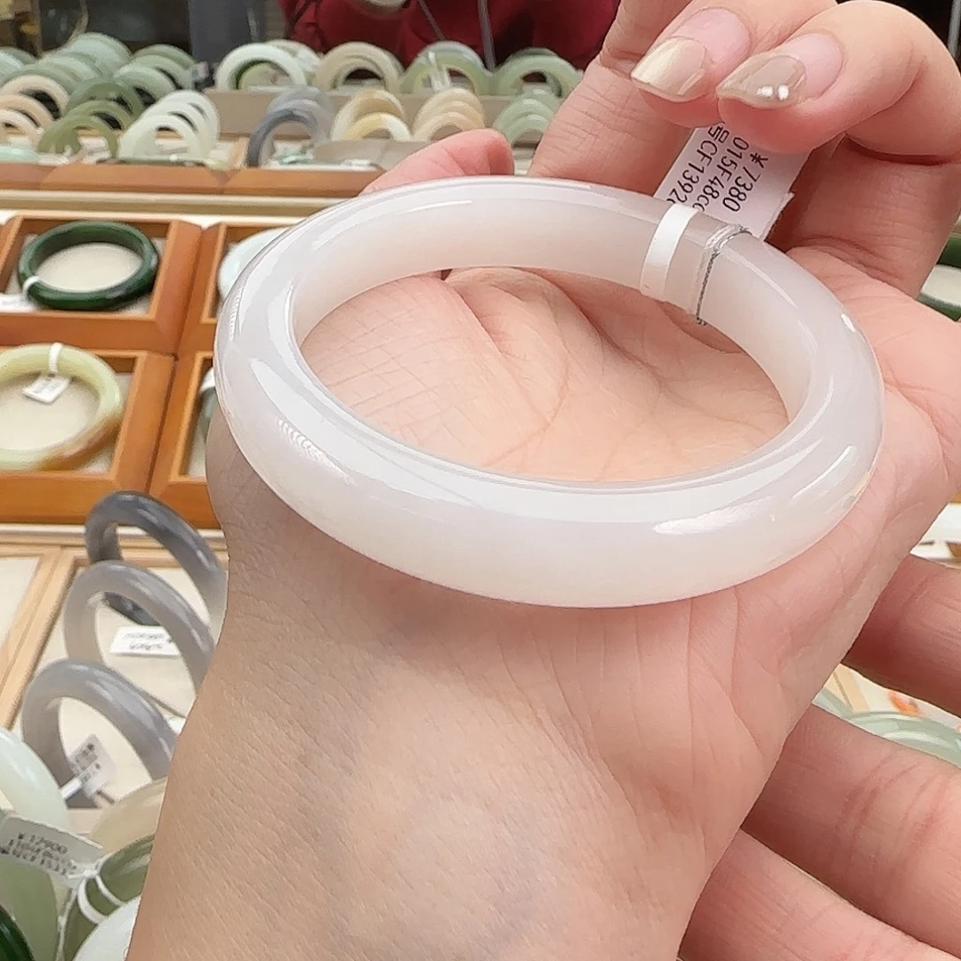 和田玉未镶嵌手镯羊脂白 正圈54-55