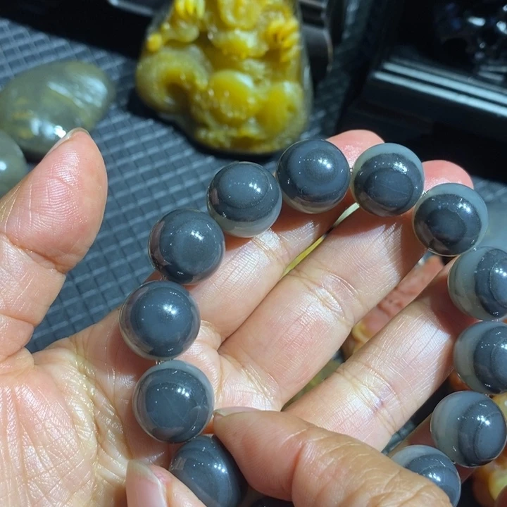 石英质玉（黄龙玉）未镶嵌挂件