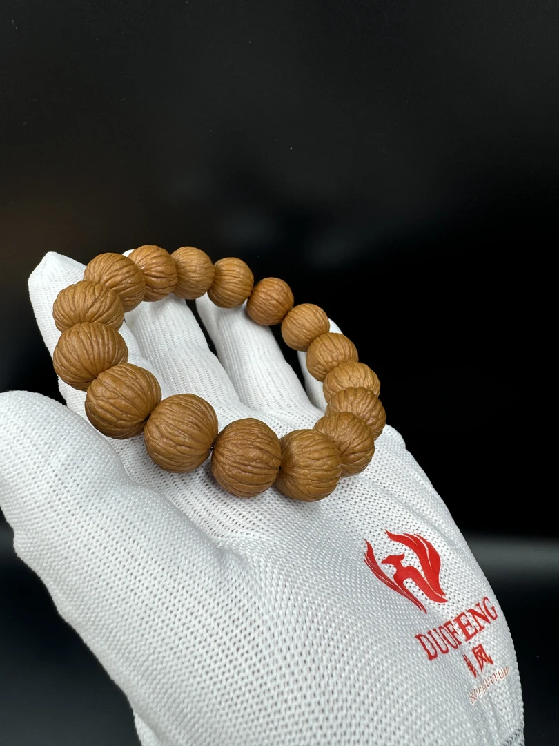 边肚同尺精品土豪手串