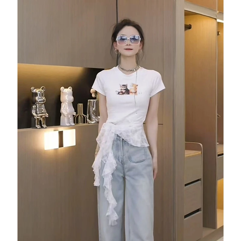 【秀宝女装】设计感不规则蕾丝下摆猫咪印花短袖t恤女XB4645