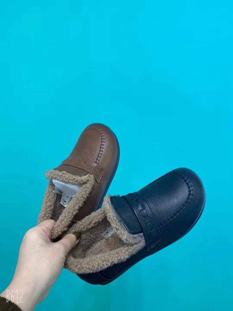 舒适豆豆鞋冬季保暖加绒百搭女鞋平底乐福鞋