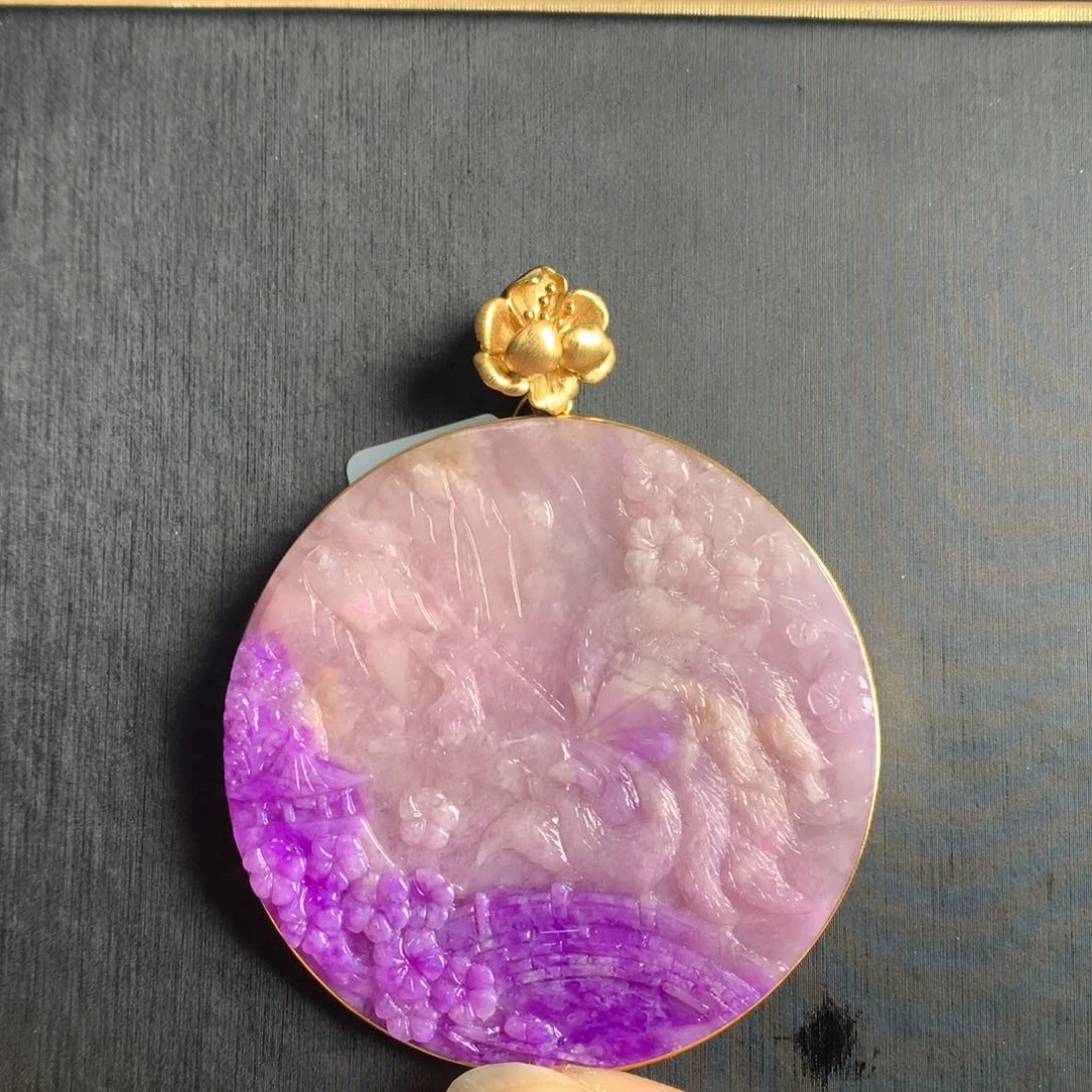 苏纪石（舒俱来）18K金镶嵌樱花幻彩大圆牌