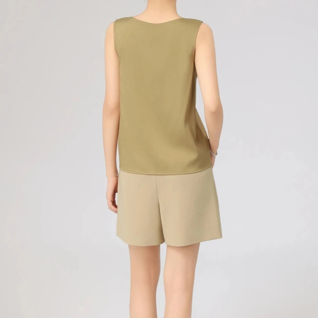 AMASS/阿玛施新款简约宽松百搭纯色装饰扣丝质薄款套头背心530073