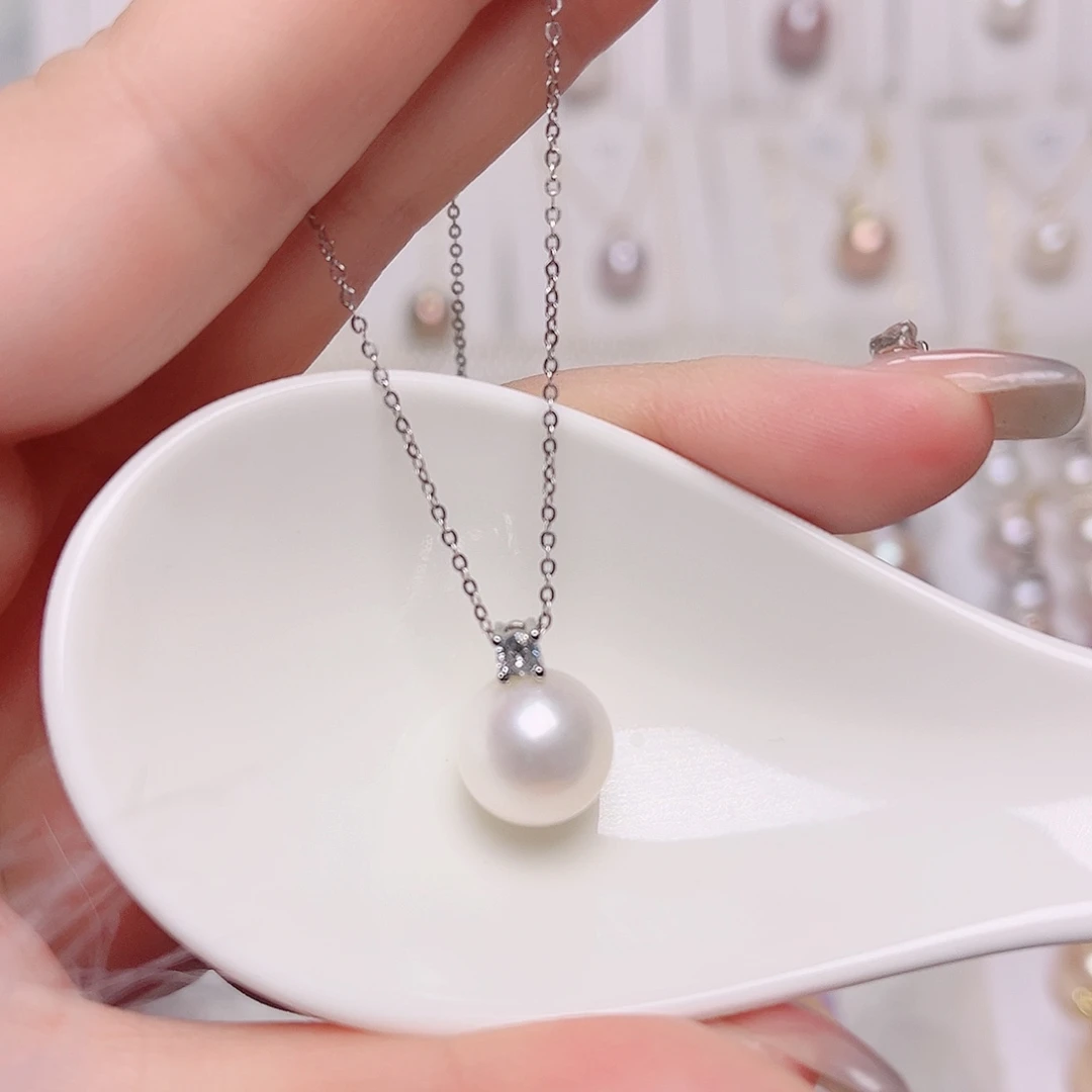 淡水珍珠吊坠(赠链)未镶嵌