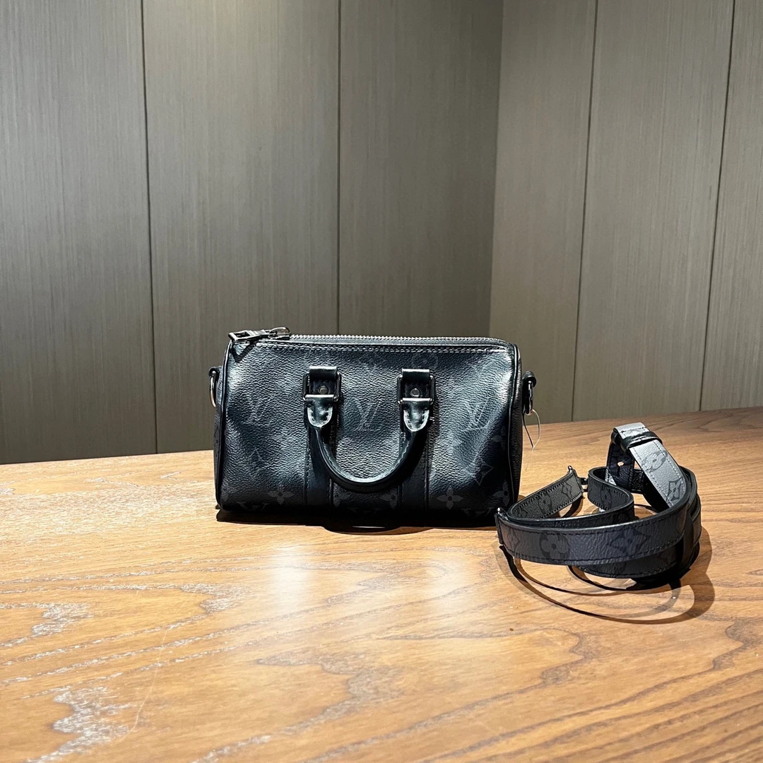 99新 LouisVuitton/路易威登 speedy20斜挎包 尺寸20×12