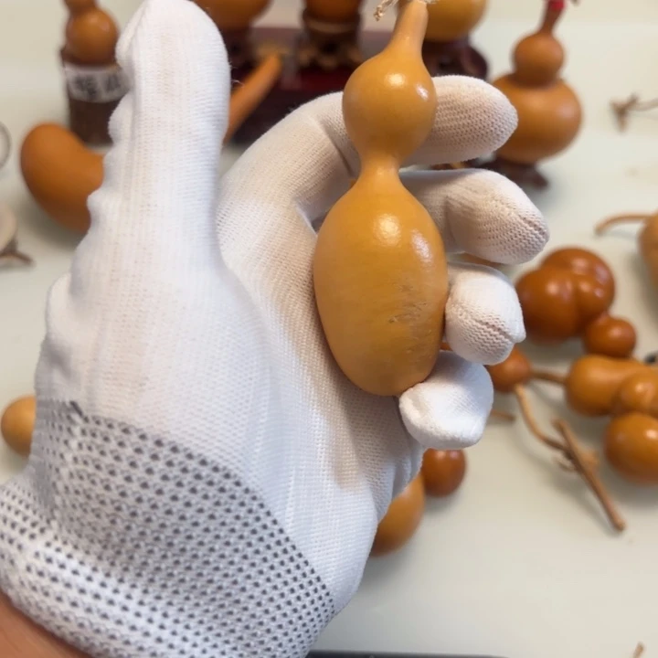 星***️天然手捻老皮葫芦