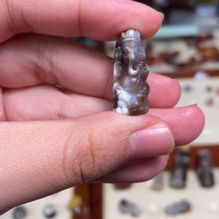 玛瑙/玉髓未镶嵌颈饰111