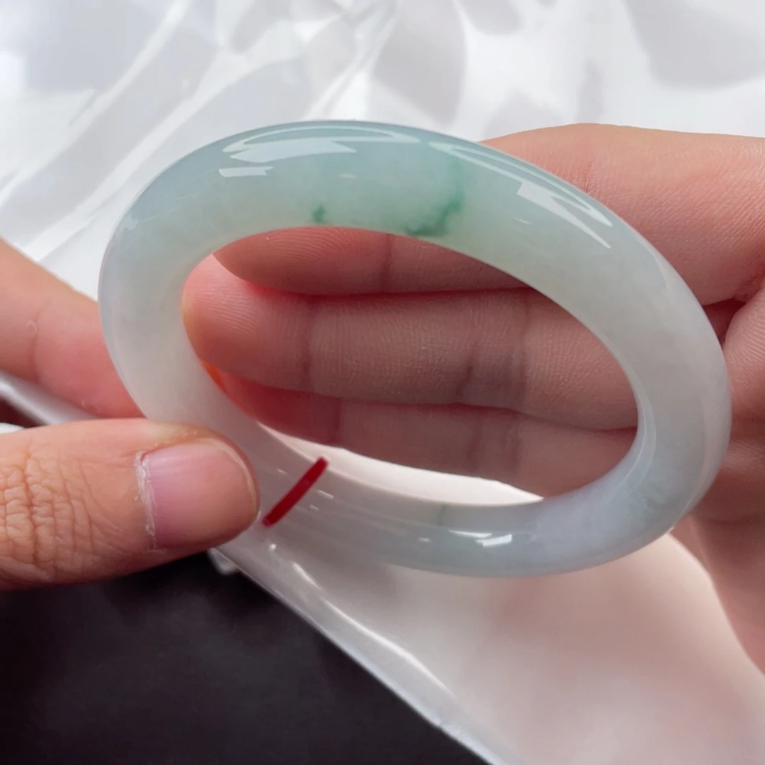 翡翠手镯未镶嵌圆条54.5