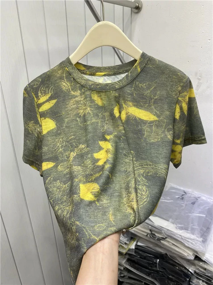 玲玲严选小众别致晕染印花正肩袖女夏季圆领宽松休闲显瘦面膜T恤