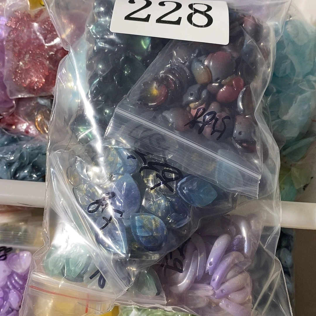 *****琉璃非金属228孤品微瑕