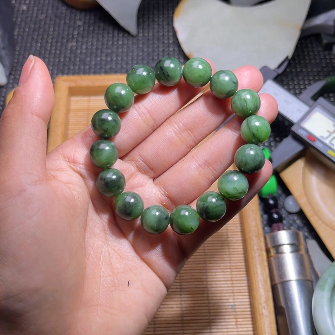 未镶嵌和田玉车挂