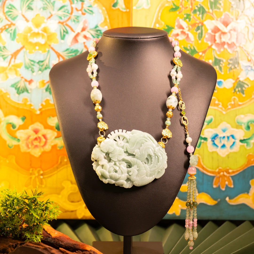 国风个性翡翠吊坠