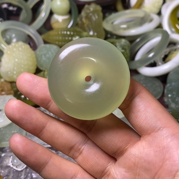 岫玉岫玉颈饰未镶嵌老*