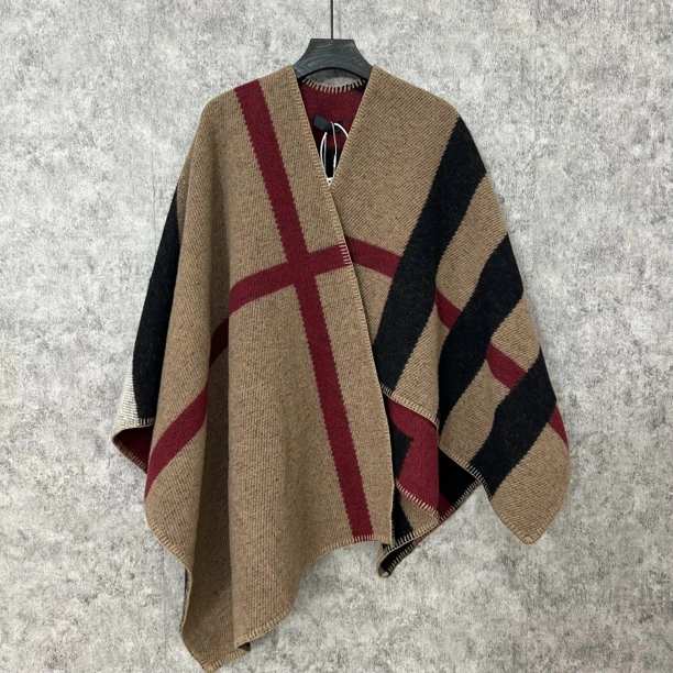 95新 BURBERRY/博柏利 Burberry格纹披肩斗篷【专属】