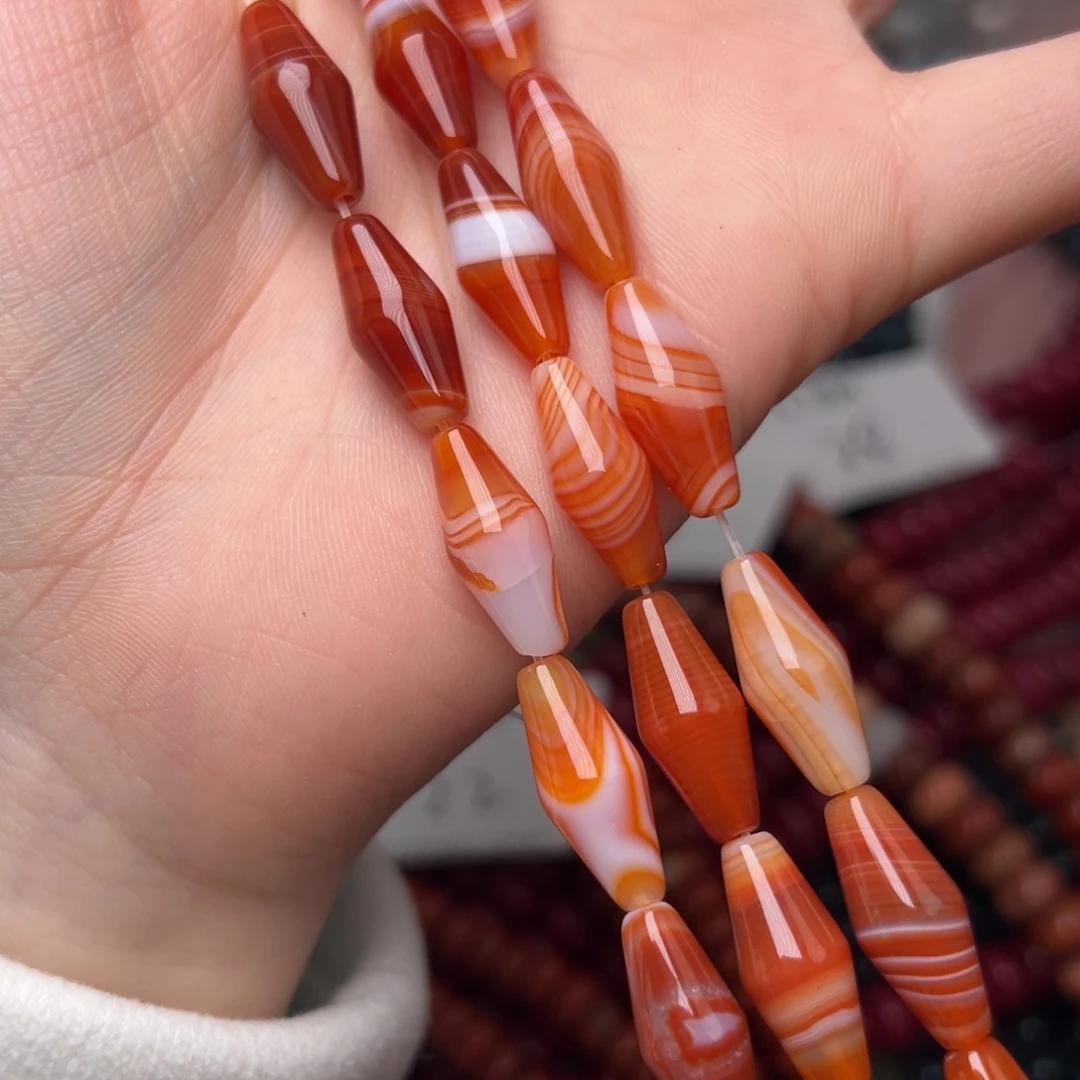 玛瑙/玉髓合金珠宝半成品L187。8mm天然缠丝玛瑙对角一条