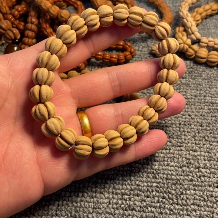 朝***阳文玩核桃吊坠13mm手串精品