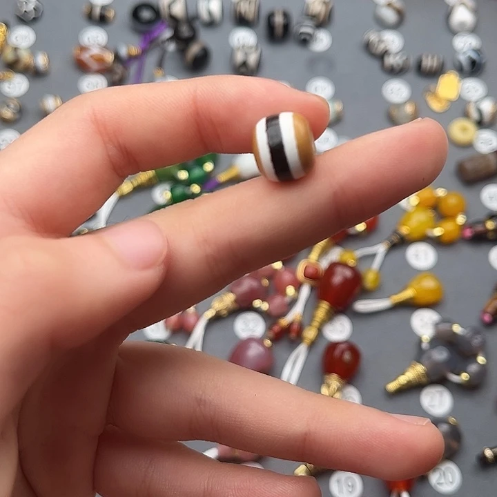 玛瑙/玉髓未镶嵌饰品