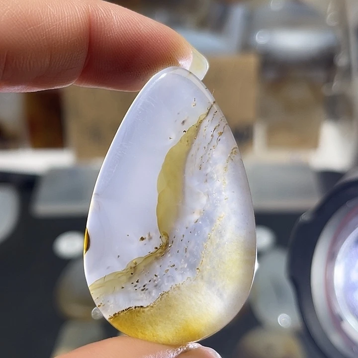 未镶嵌颈饰玛瑙/玉髓