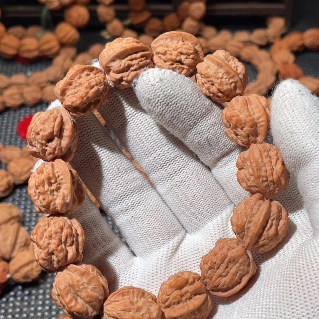 麦***兜手串文玩核桃嵩山蛤蟆头原皮矮桩