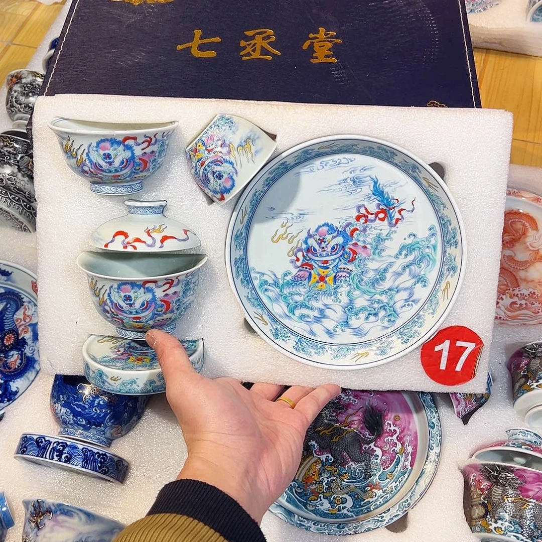 陆***垚唐狮绣球五件套礼盒装