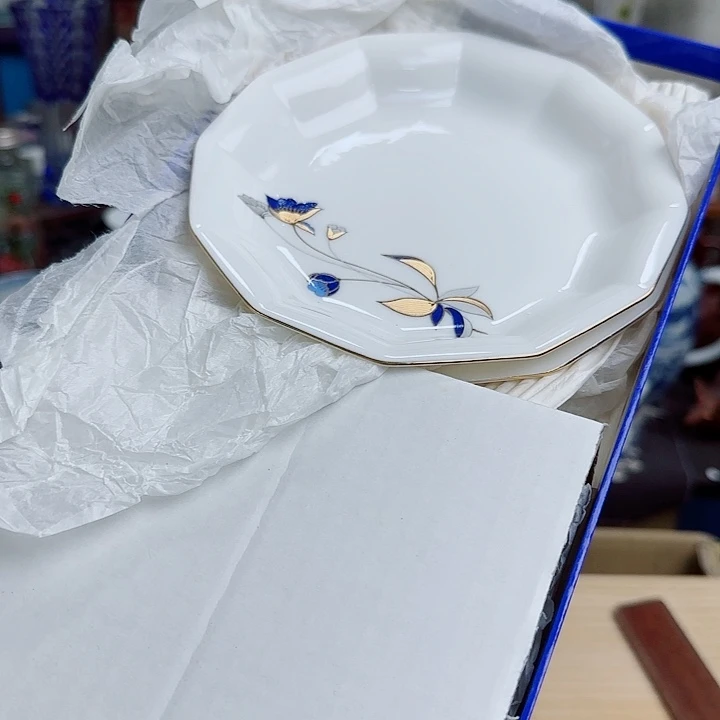 瓷片5个啊啊啊啊啊啊啊