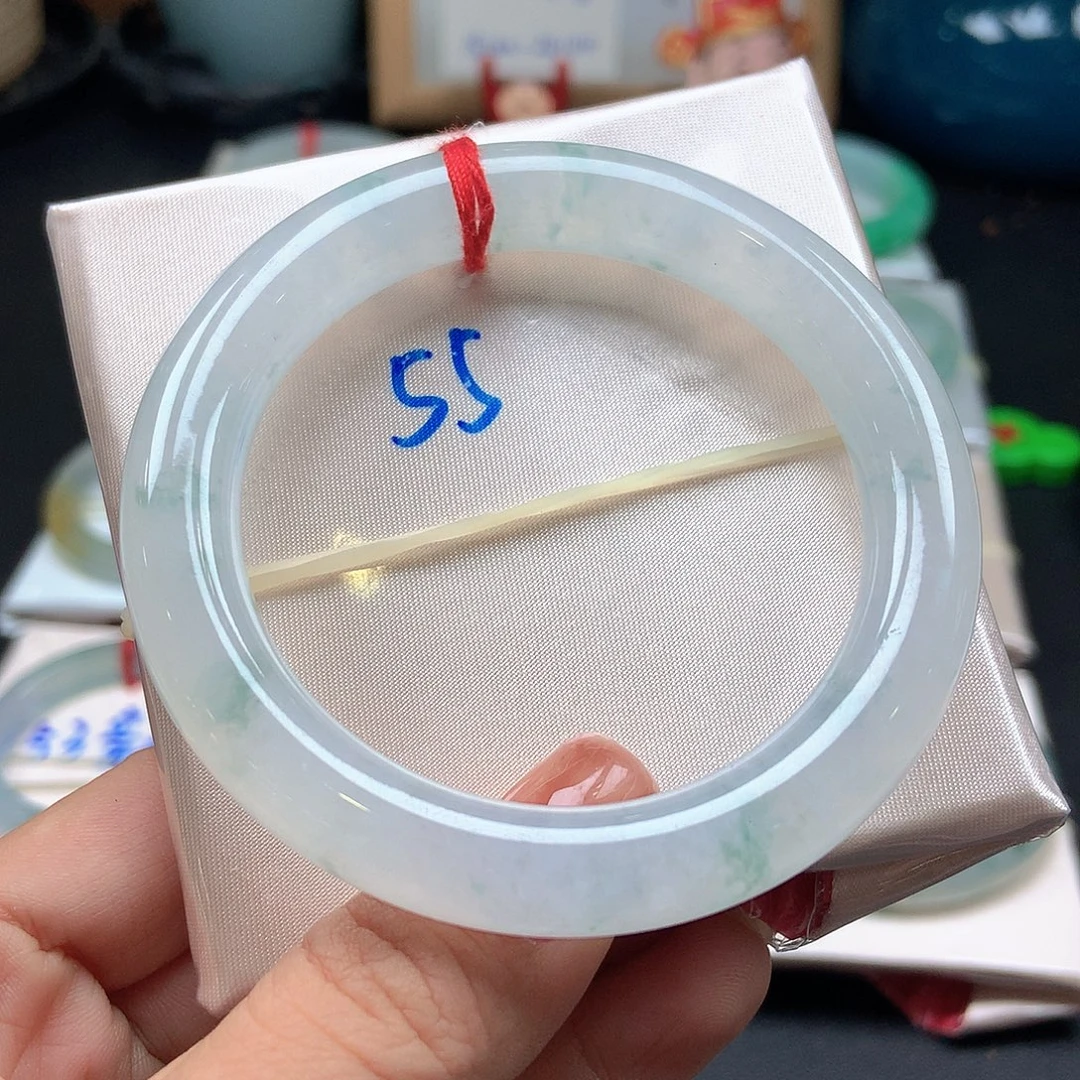 翡翠未镶嵌手镯38号