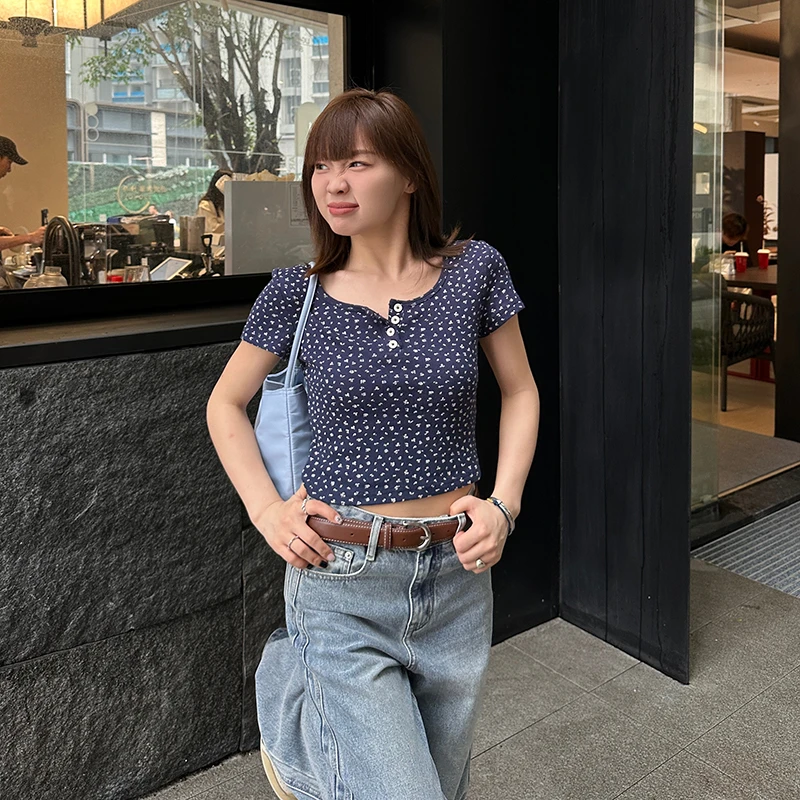 【No退No换】Our2【碎花正肩T 】气质百搭短袖碎花T【Q2364】