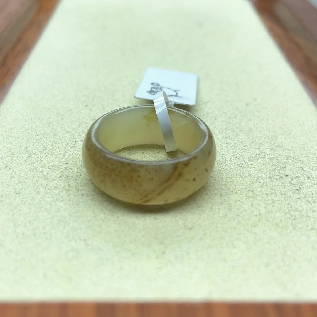 未镶嵌戒指和田玉8特色款糖宽条13码