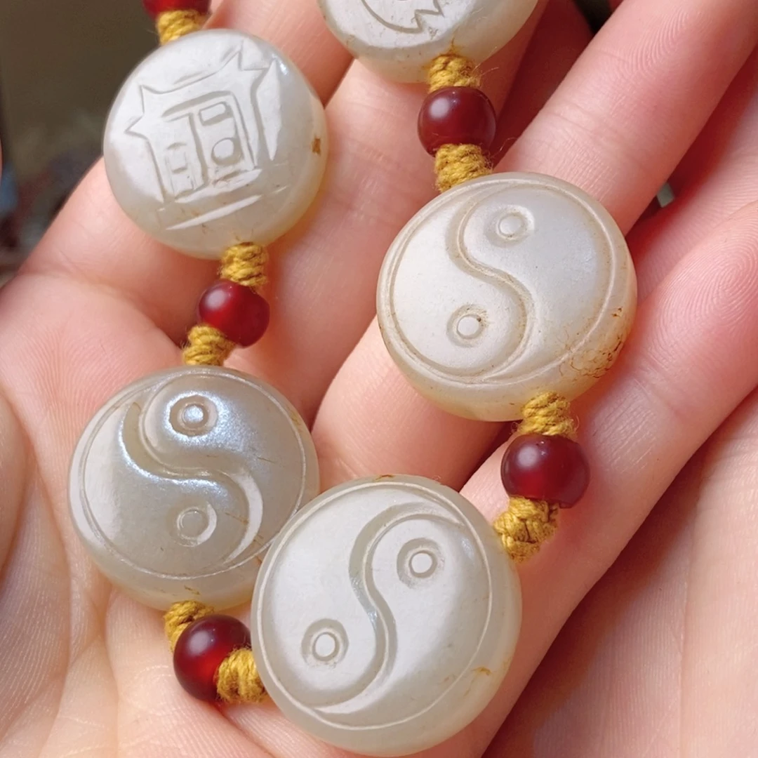 和田玉颈饰未镶嵌富**开