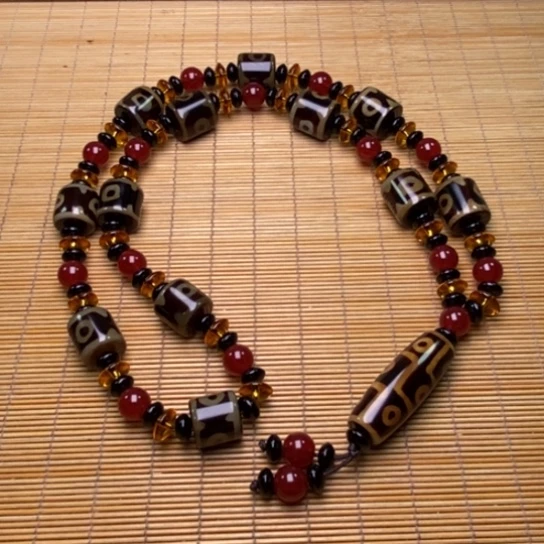 玛瑙/玉髓颈饰未镶嵌