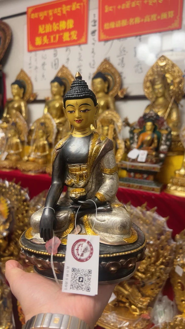 尼泊尔纯手工7寸释迦阿弥不动药师工艺摆件彩绘雕塑神像工艺品