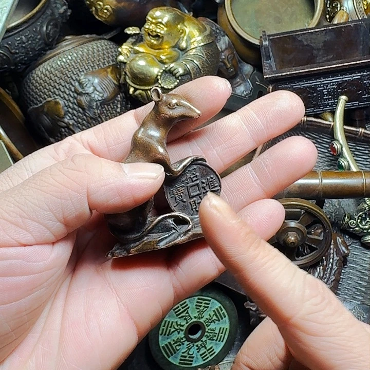 铜器摆件收收藏藏