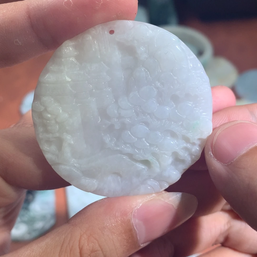 翡翠未镶嵌颈饰翡翠