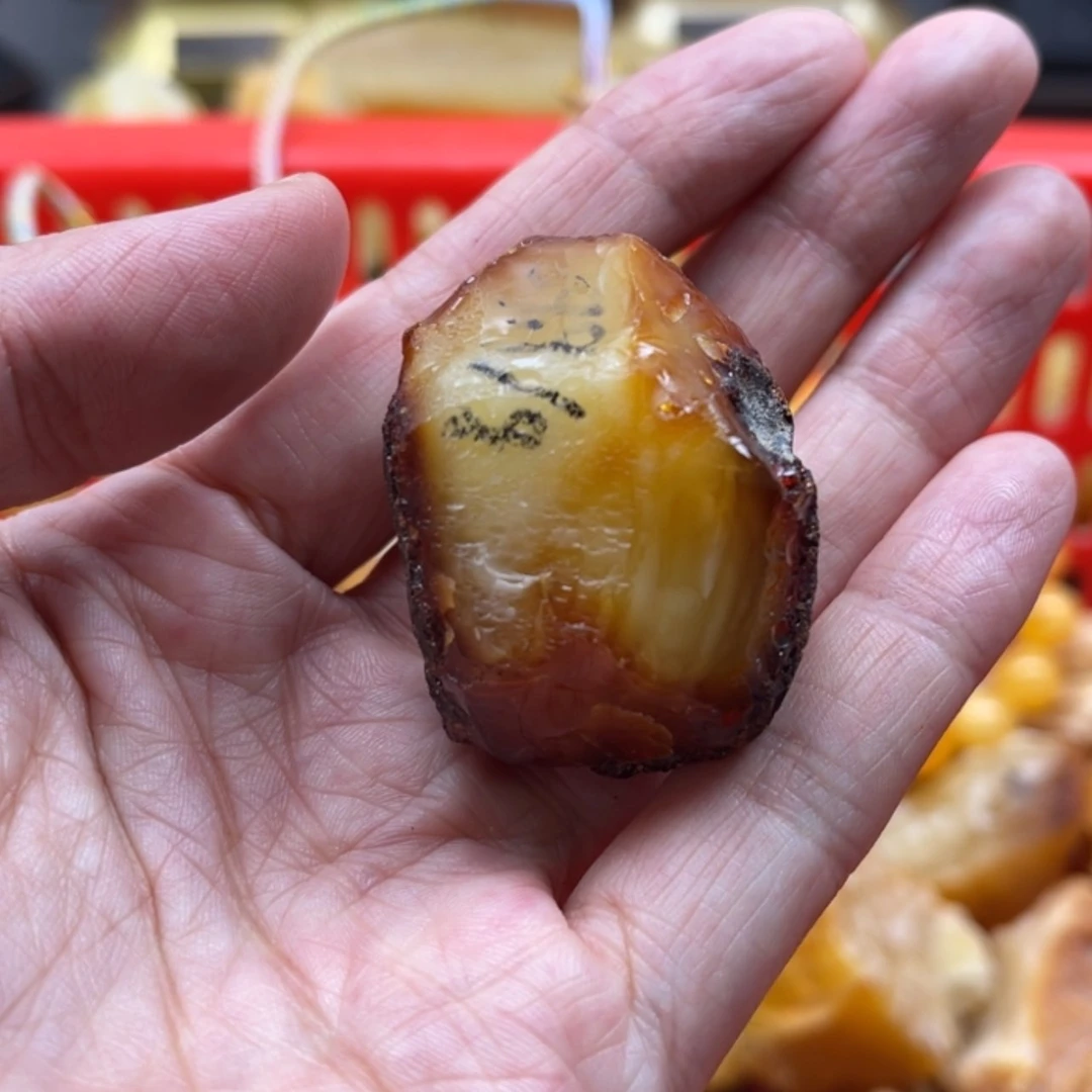 【闪购商品】未镶嵌定制琥珀天然琥珀蜜蜡原石定制枣柱桶珠料子