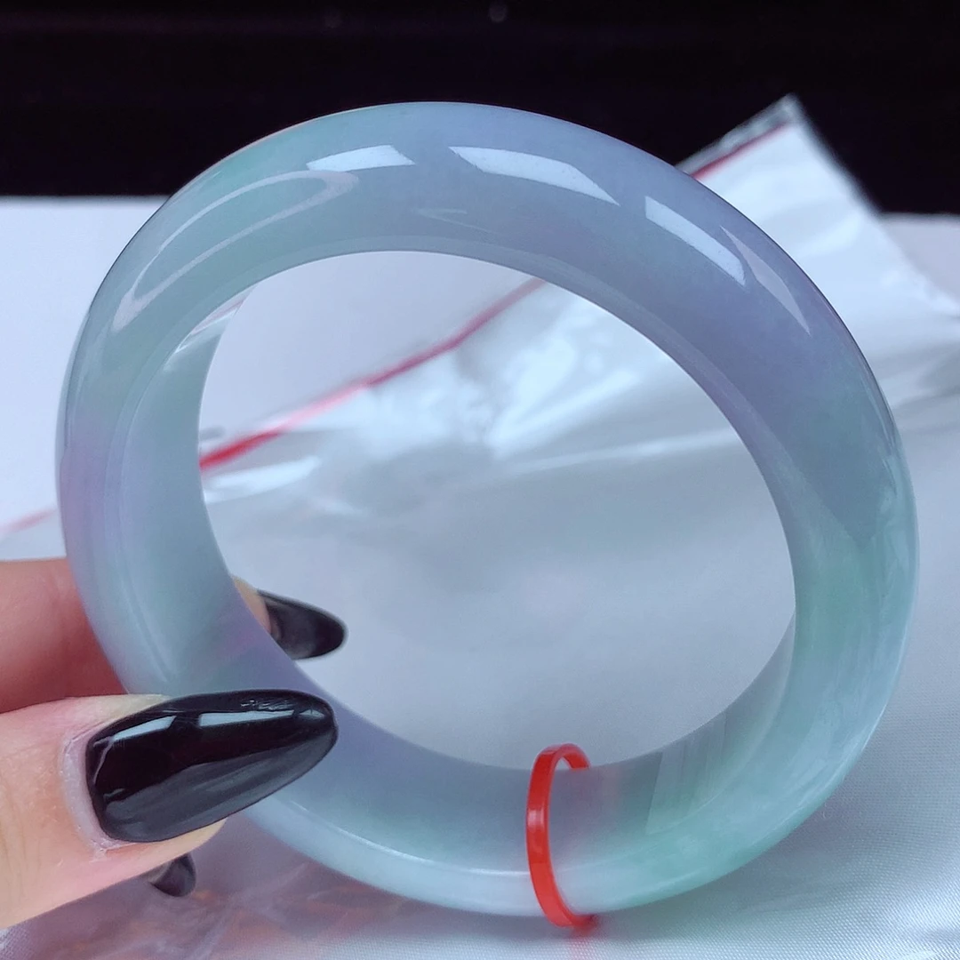 翡翠手镯未镶嵌58-59圈