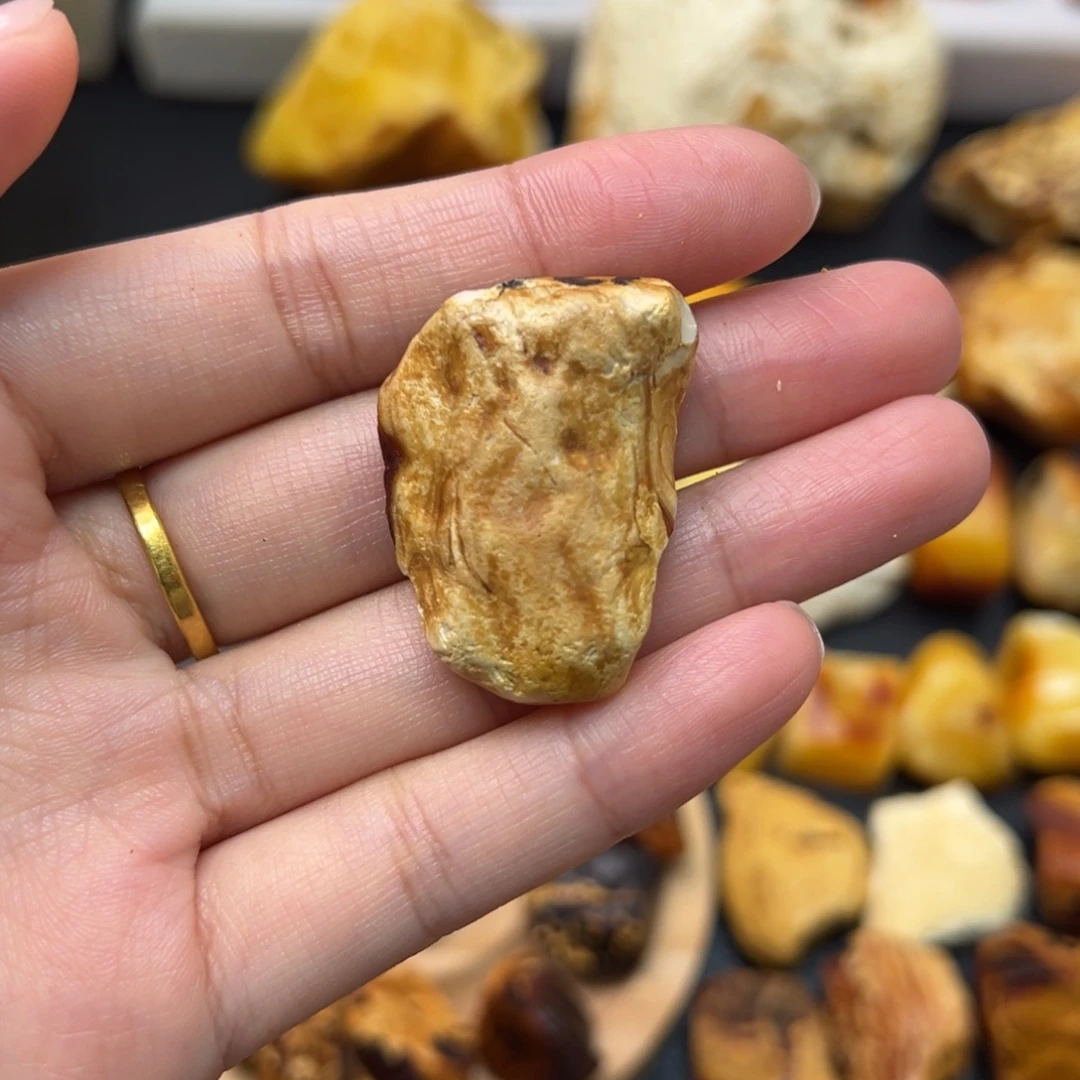 未镶嵌定制琥珀蜜蜡