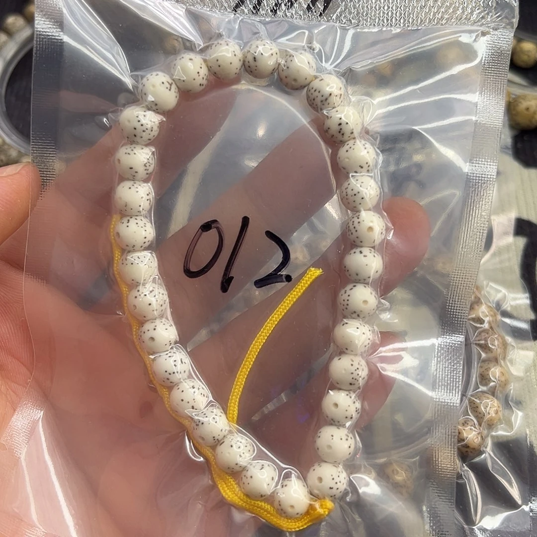 星月菩提手串大留白手持012