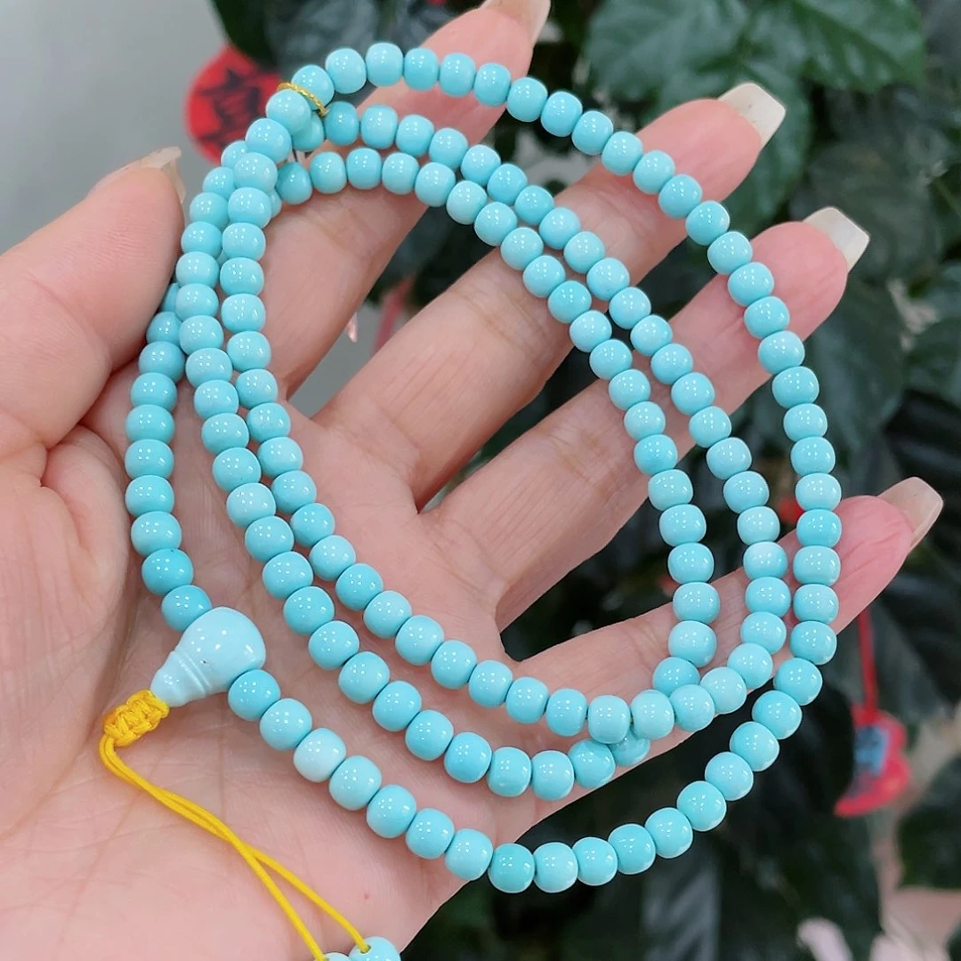 绿松石颈饰未镶嵌