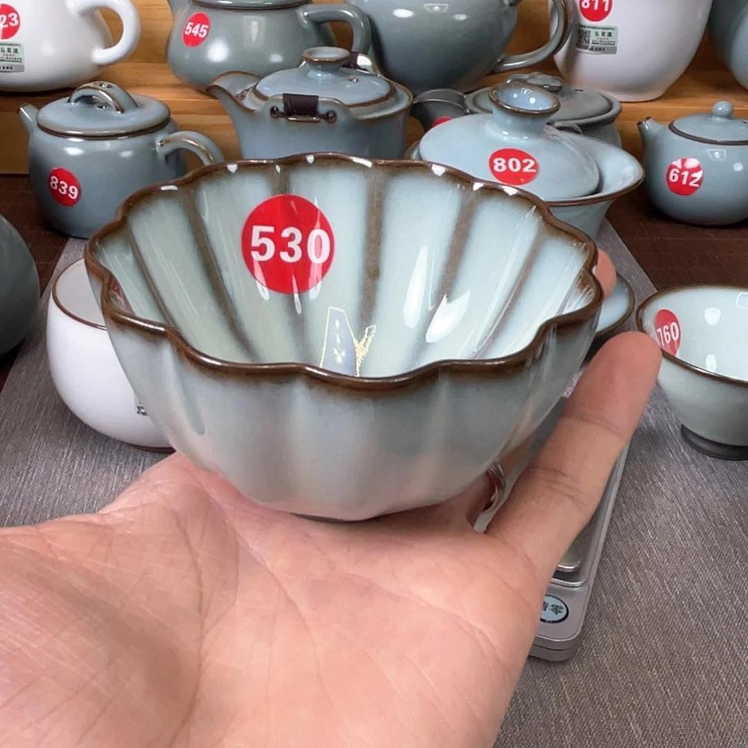 瓷片小微瑕。。。。。。。。。。。。