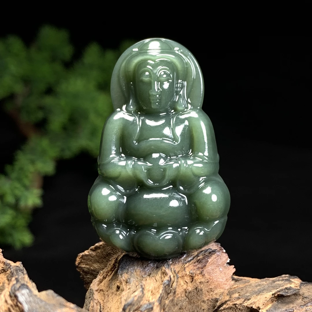 天然和田玉观音吊坠尺寸48*31*9重量19克