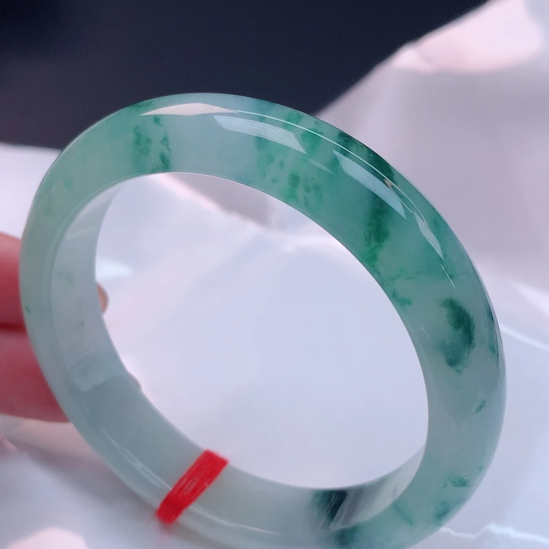 【闪购商品】未镶嵌手镯翡翠56