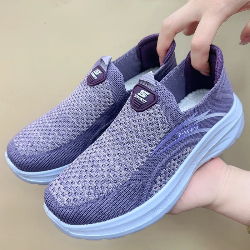 夏季新款老北京布鞋女软底防滑健步鞋休闲妈妈鞋平底一脚蹬运动鞋