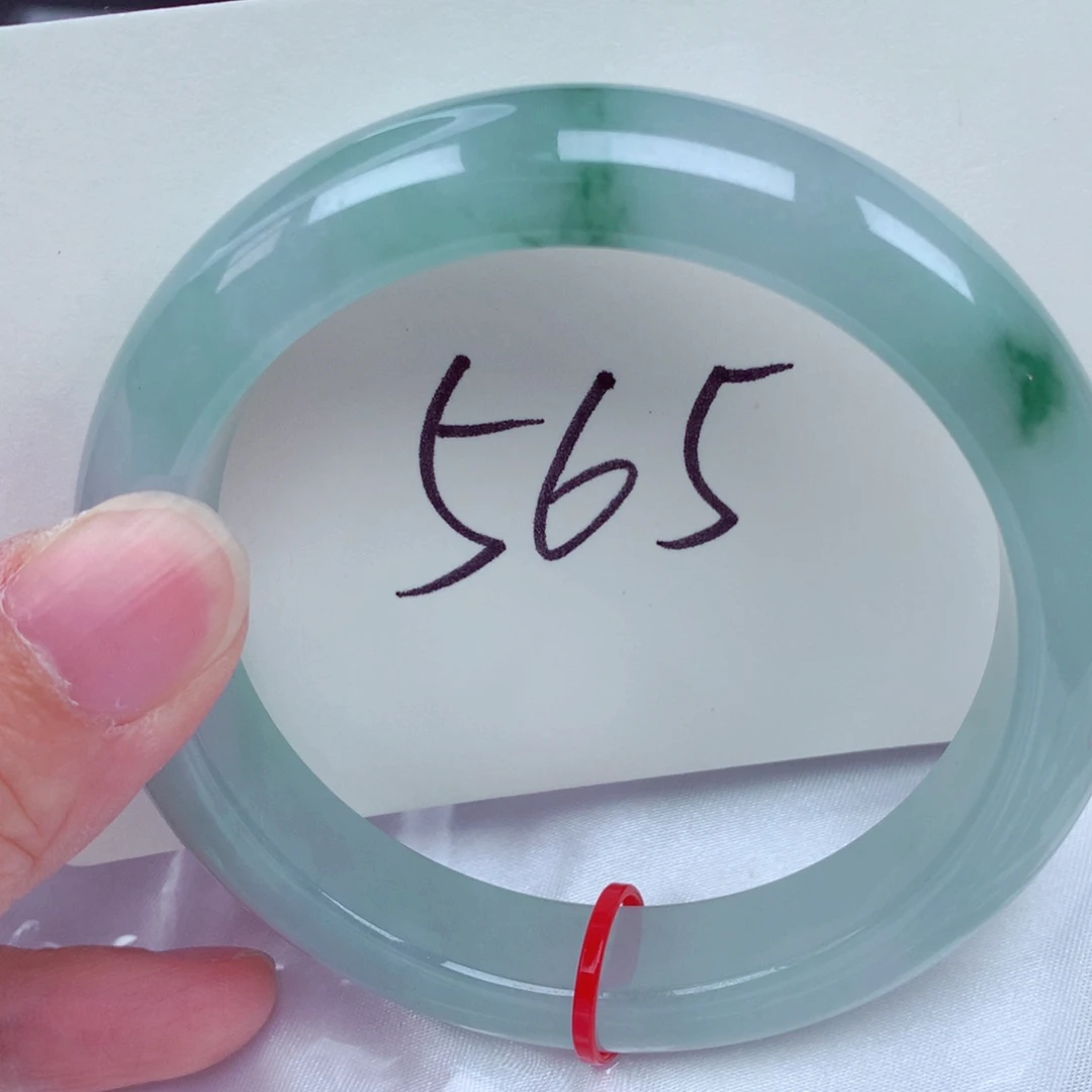 翡翠未镶嵌手镯翡翠