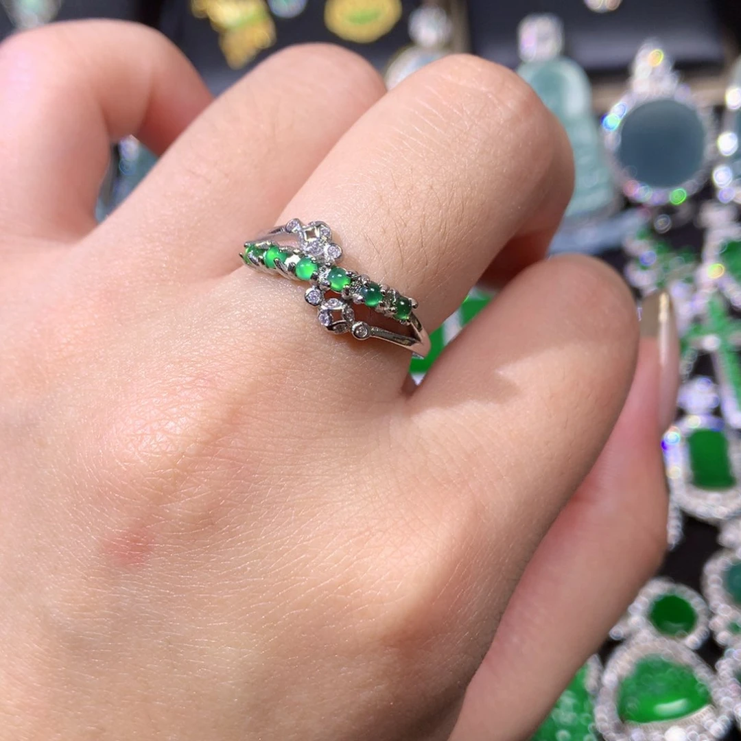 翡翠未镶嵌颈饰454455677887777