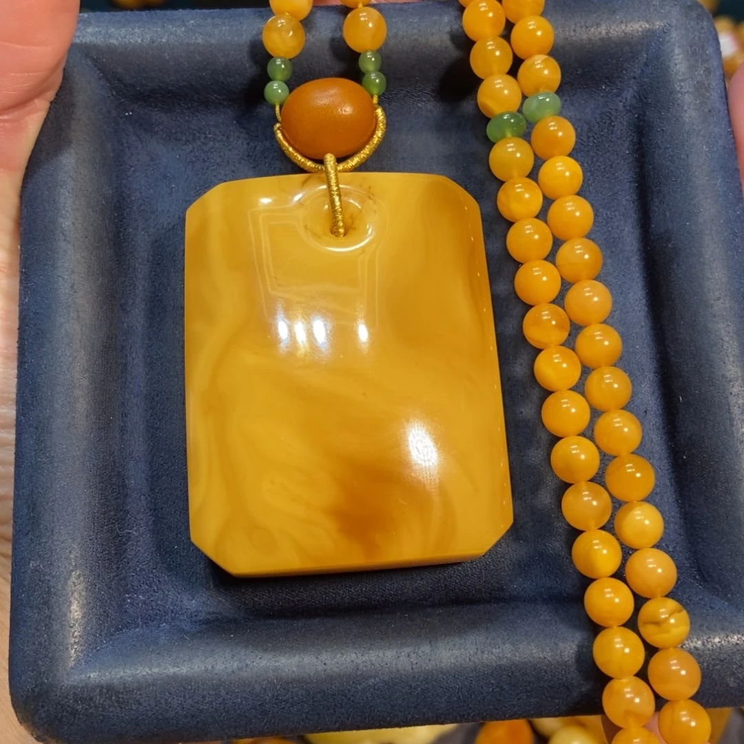 蜜蜡颈饰未镶嵌张*蜜蜡