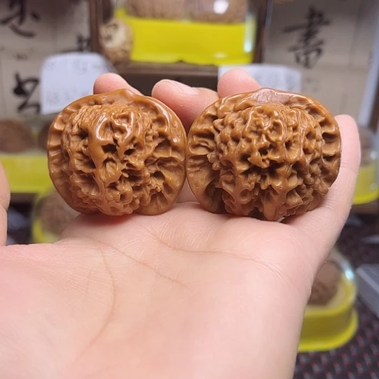 吊坠文玩核桃帝王